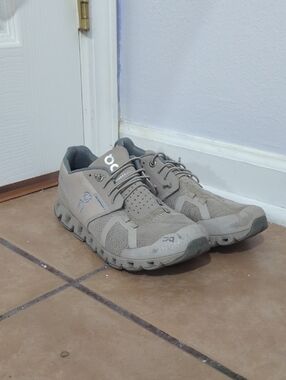 On Running Beige/Taupe Women’s Athletic Running Shoes